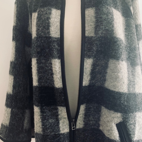Banana Republic Heritage Black Plaid Cape XS/S - Picture 7 of 10